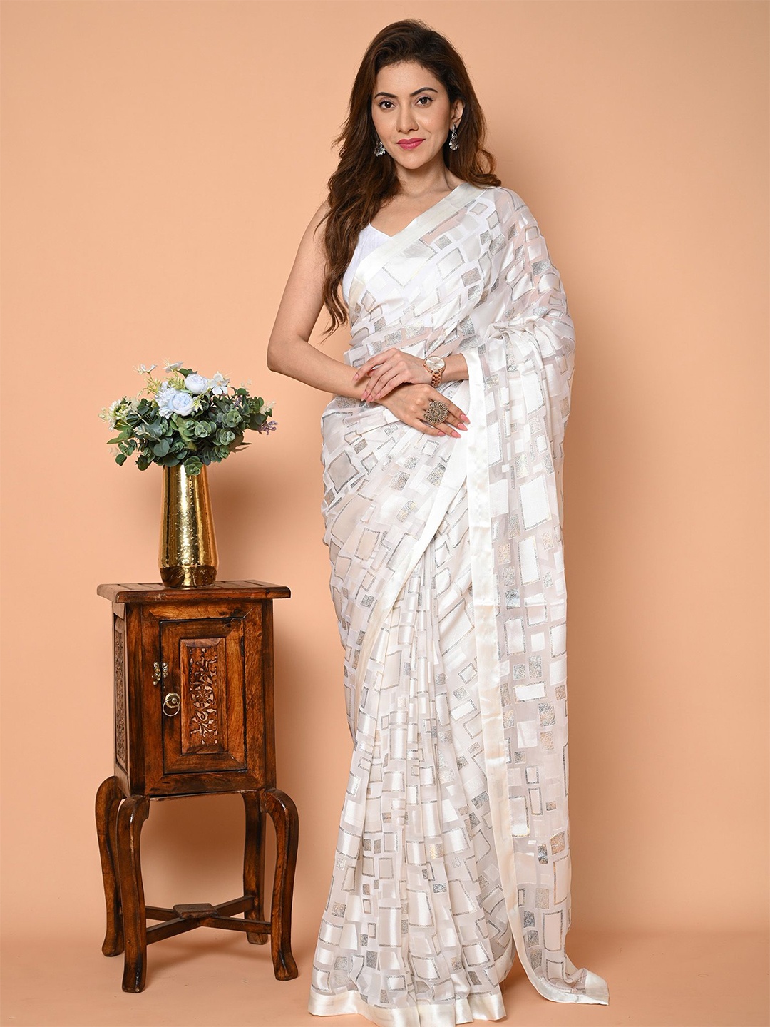 

BEATITUDE Woven Design Organza Saree, White