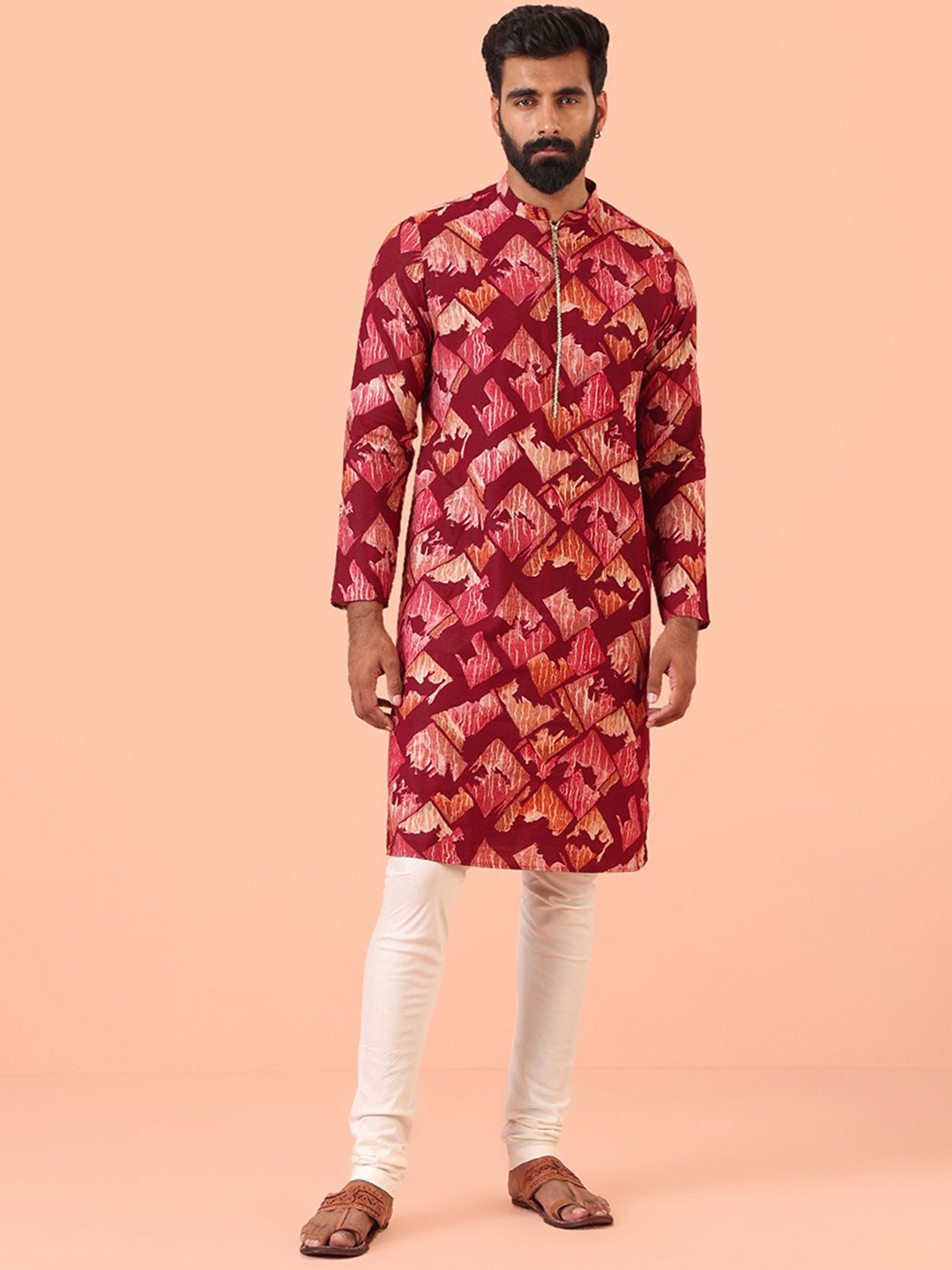 

KISAH Men Abstract Regular Fit Printed Kurta Churidar Set, Maroon