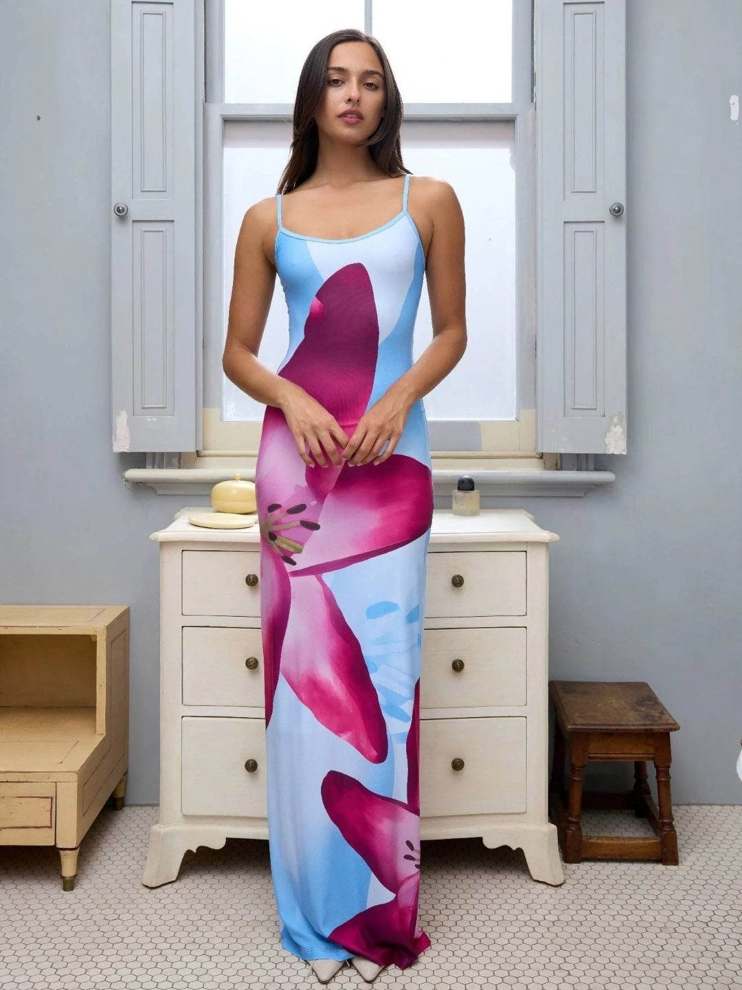 

KPOP Floral Printed Shoulder Strap Bodycon Maxi Dress, Blue