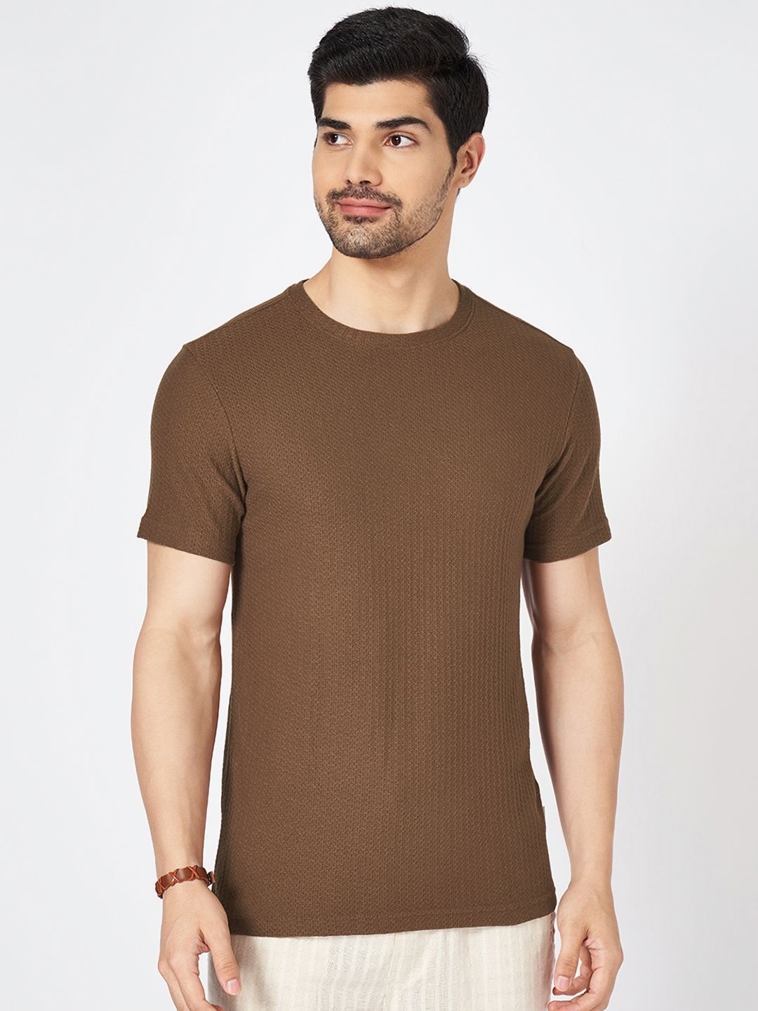 

7 Alt by Pantaloons Men Solid Round Neck Cotton T-shirt, Tan