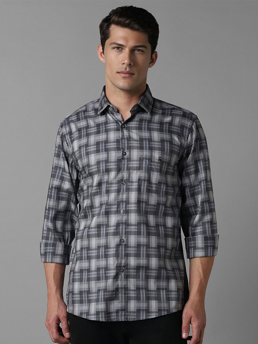 

Louis Philippe Sport Men Spread Collar Tartan Checked Cotton Slim Fit Casual Shirt, Grey