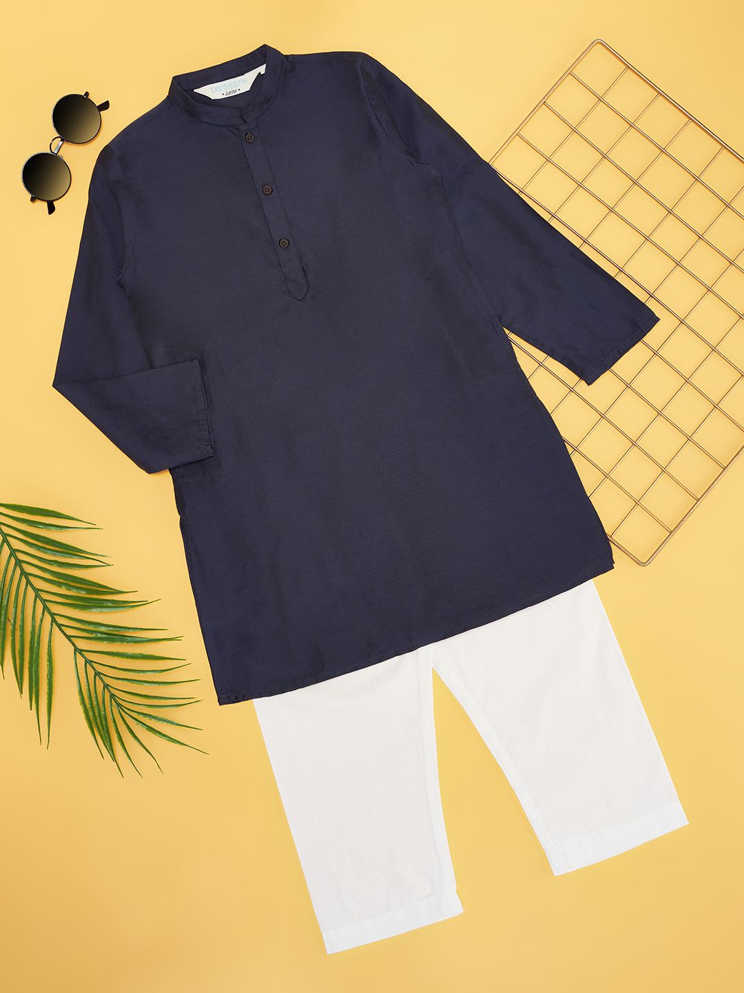 

indus route by Pantaloons Boys Mandarin Collar Regular Straight Kurta with Pyjamas, Navy blue