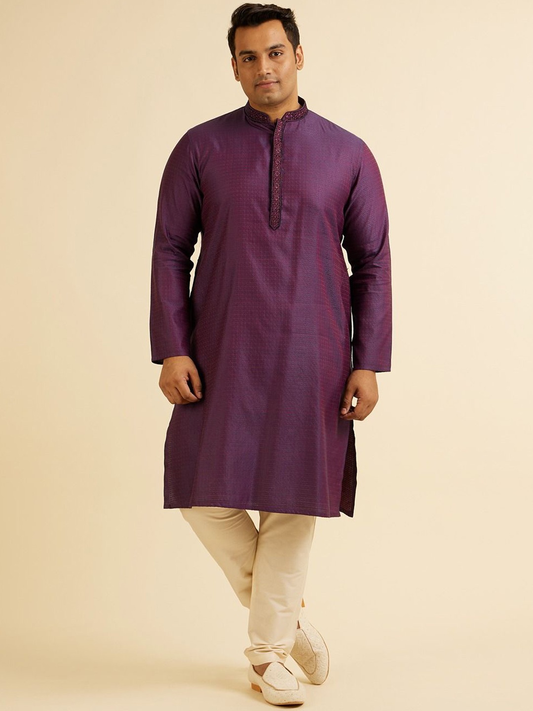 

Manyavar Woven Design Mandarin Collar Regular Thread Work Kurta With Pyjama, Purple