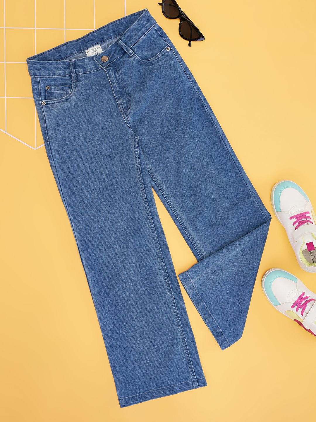 

Pantaloons Junior Girls Flared Jeans, Blue