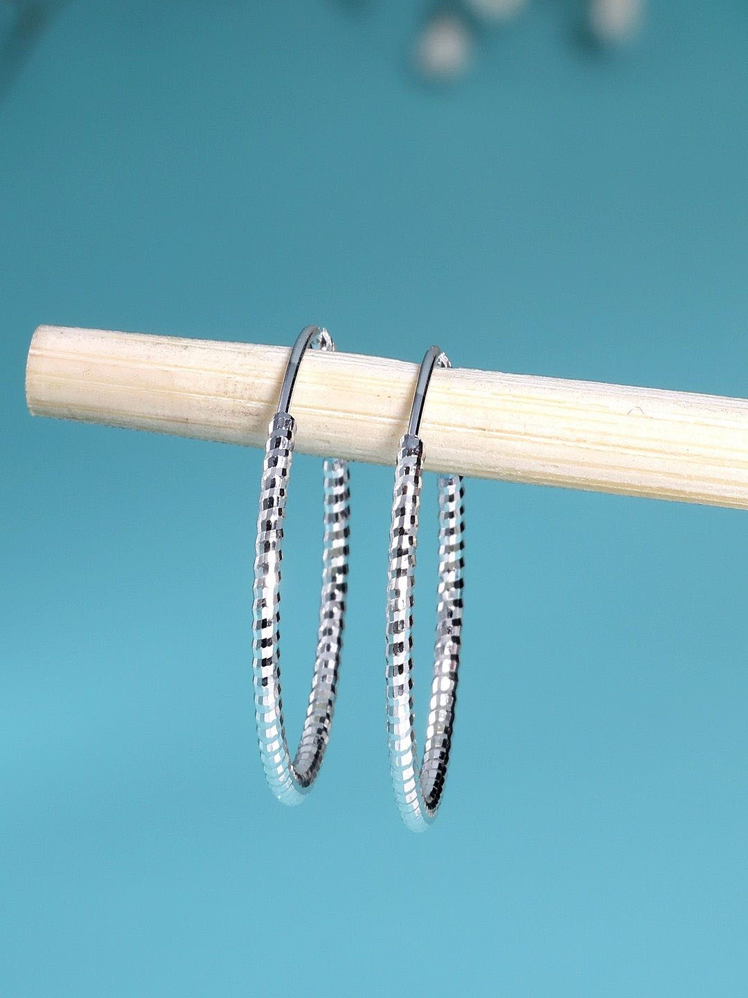 

DEESSA 925 Sterling Silver Rhodium Plated Circular Hoop Earrings