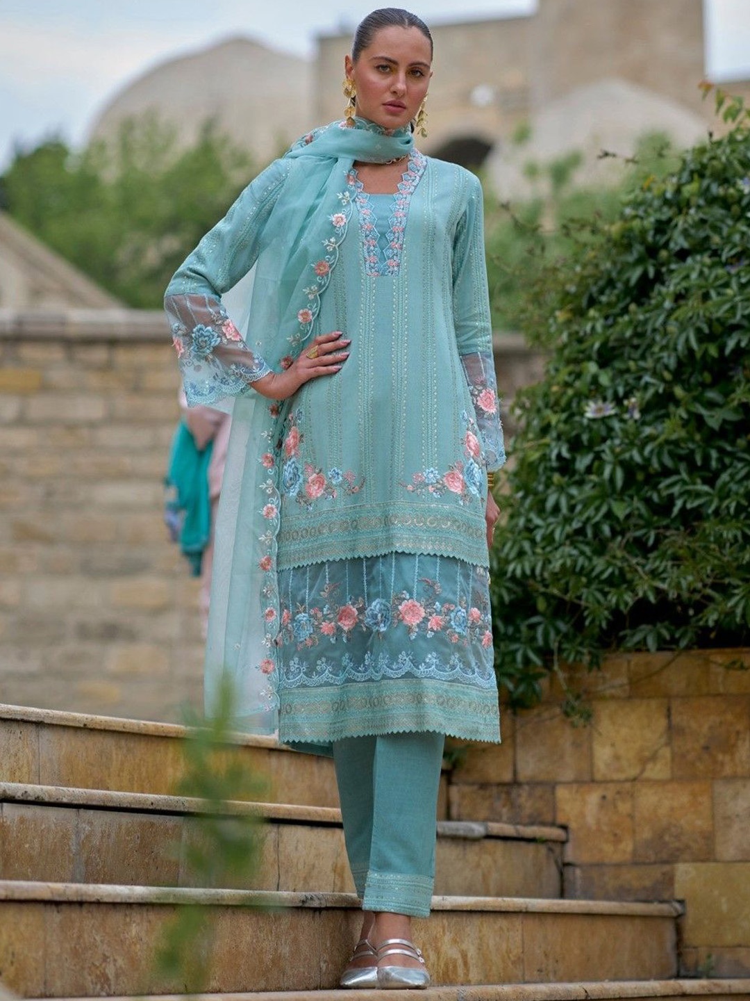 

AUTUMN LANE Ethnic Motifs Embroidered Square Neck Cotton Kurta with Trousers & Dupatta, Blue