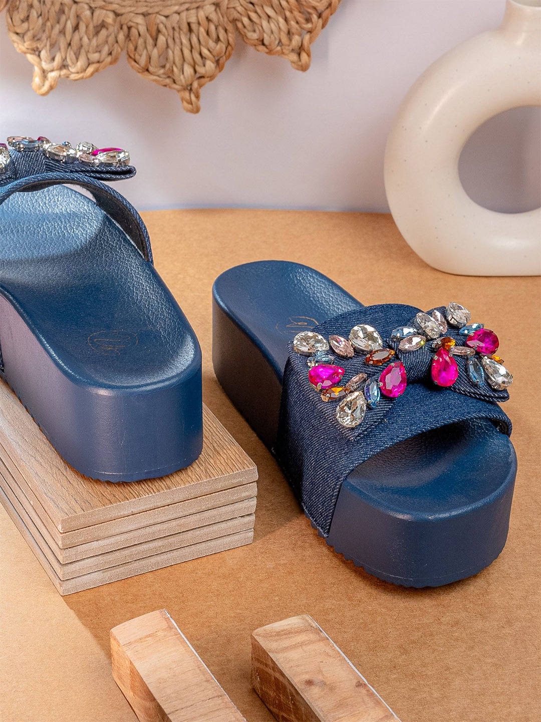 

NR By Nidhi Rathi Women Embellished High-Top Platform Sandals, Navy blue