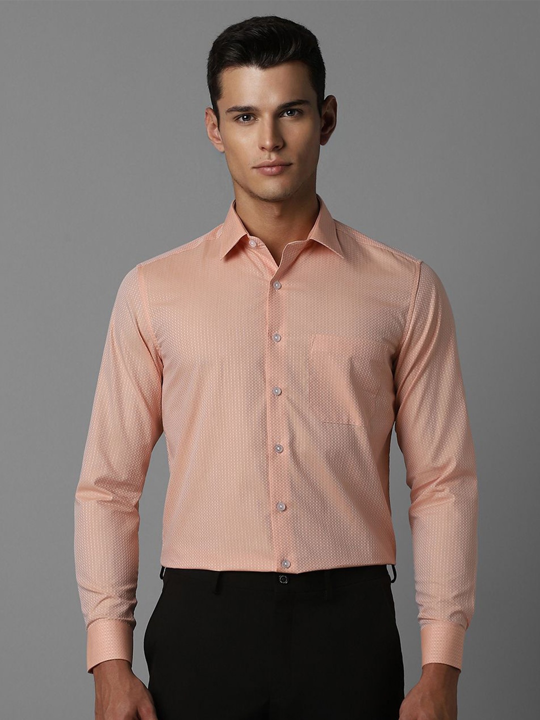 

Louis Philippe Men Spread Collar Textured Cotton Slim Fit Formal Shirt, Peach