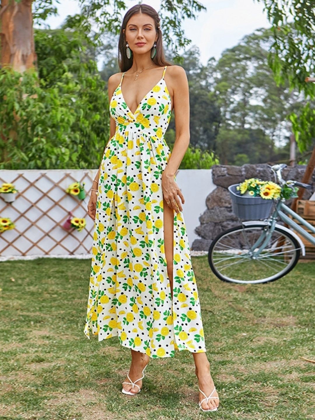 

KPOP Women Tropical Printed Shoulder Straps Sleeveless Fit & Flared Maxi Dress, Yellow