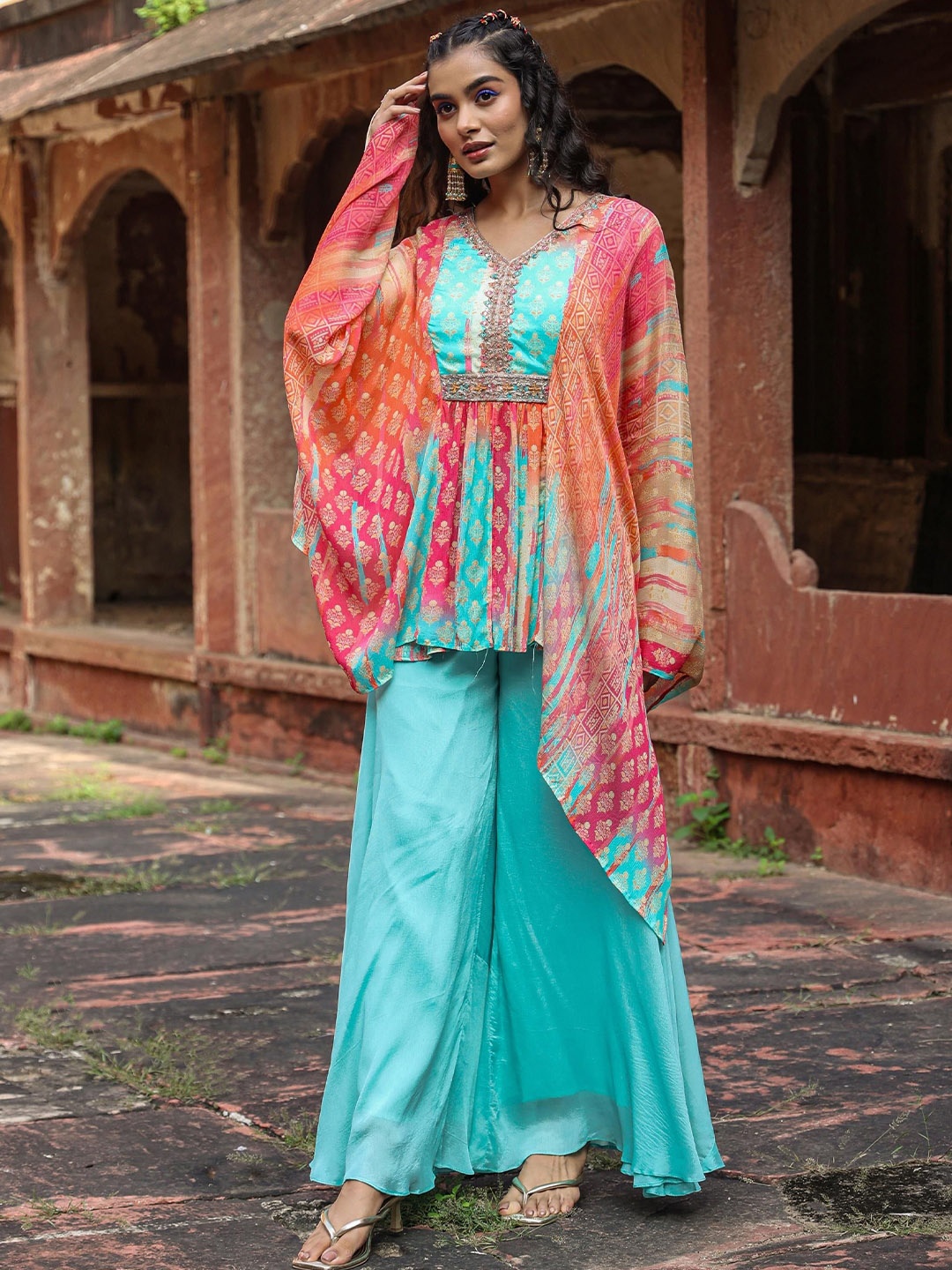 

SCAKHI Printed Kaftan Tunic With Palazzos, Blue