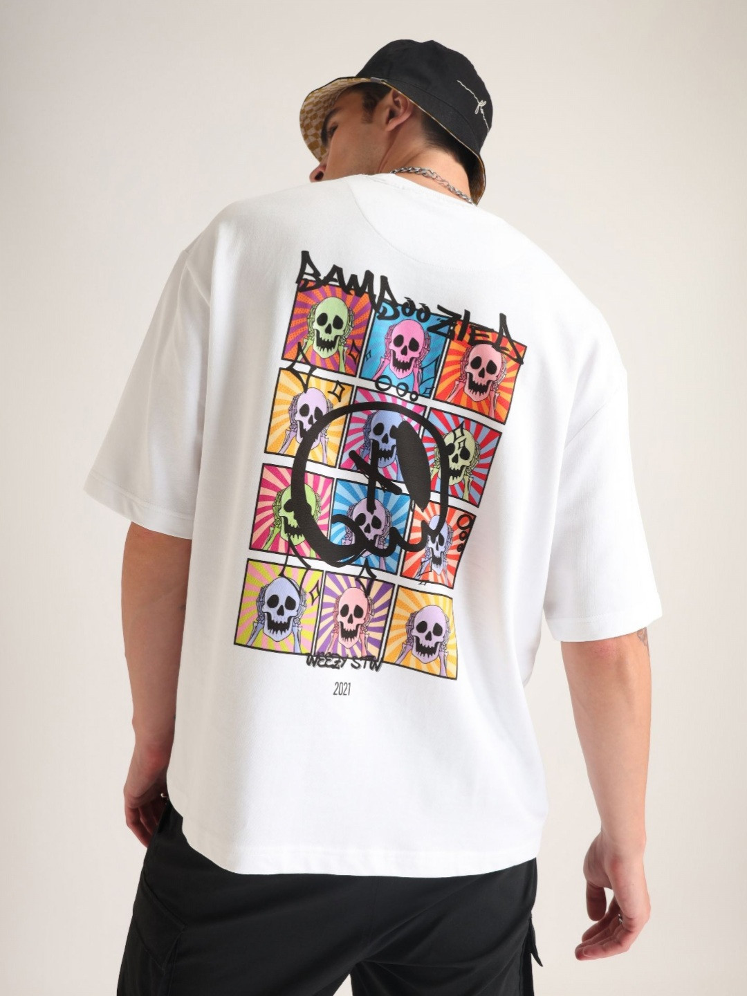 

Weezy Men Cotton Round Neck Half Sleeve Graphic Printed Oversized T-shirt, White