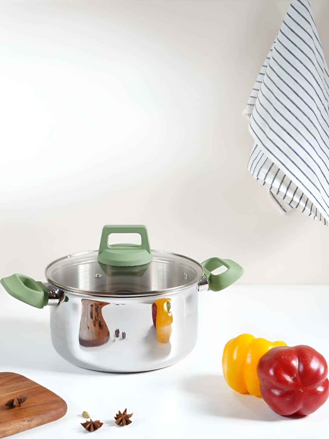 

Kreme Steel Tryply Sauce Pot with Lid