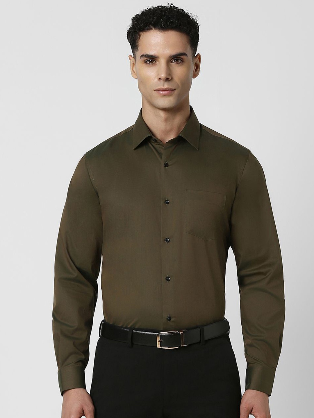 

Van Heusen Men Spread Collar Solid Cotton Party Shirt, Olive