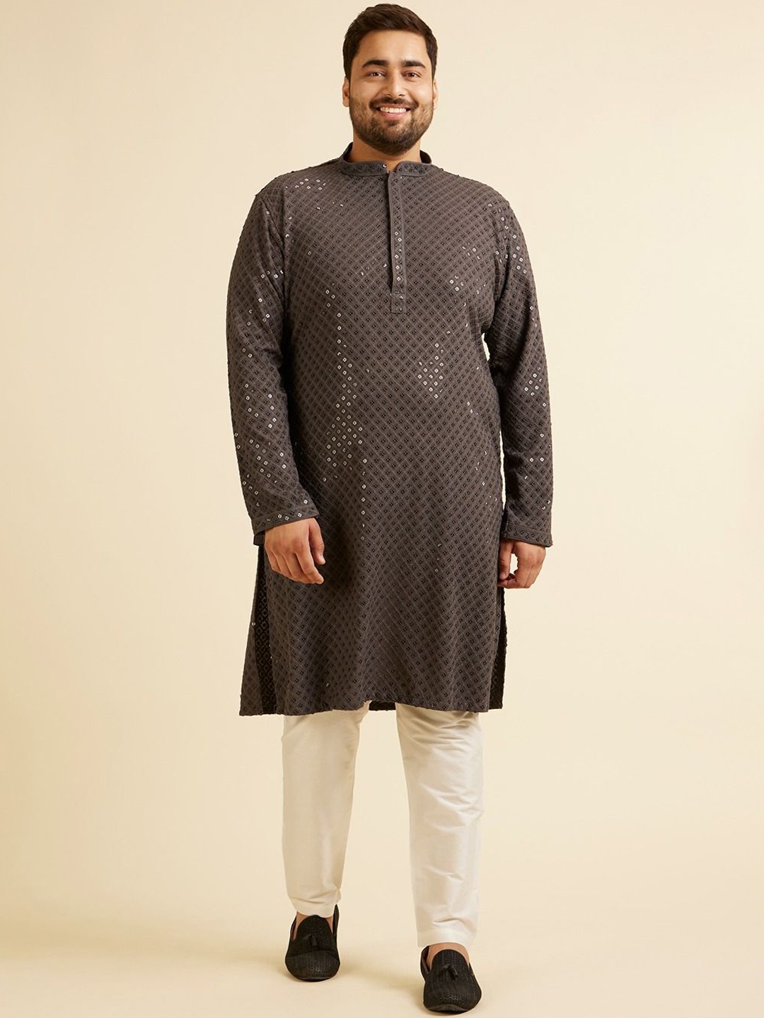 

Manyavar Plus Size Ethnic Motifs Embroidered Sequinned Kurta with Pyjama, Grey