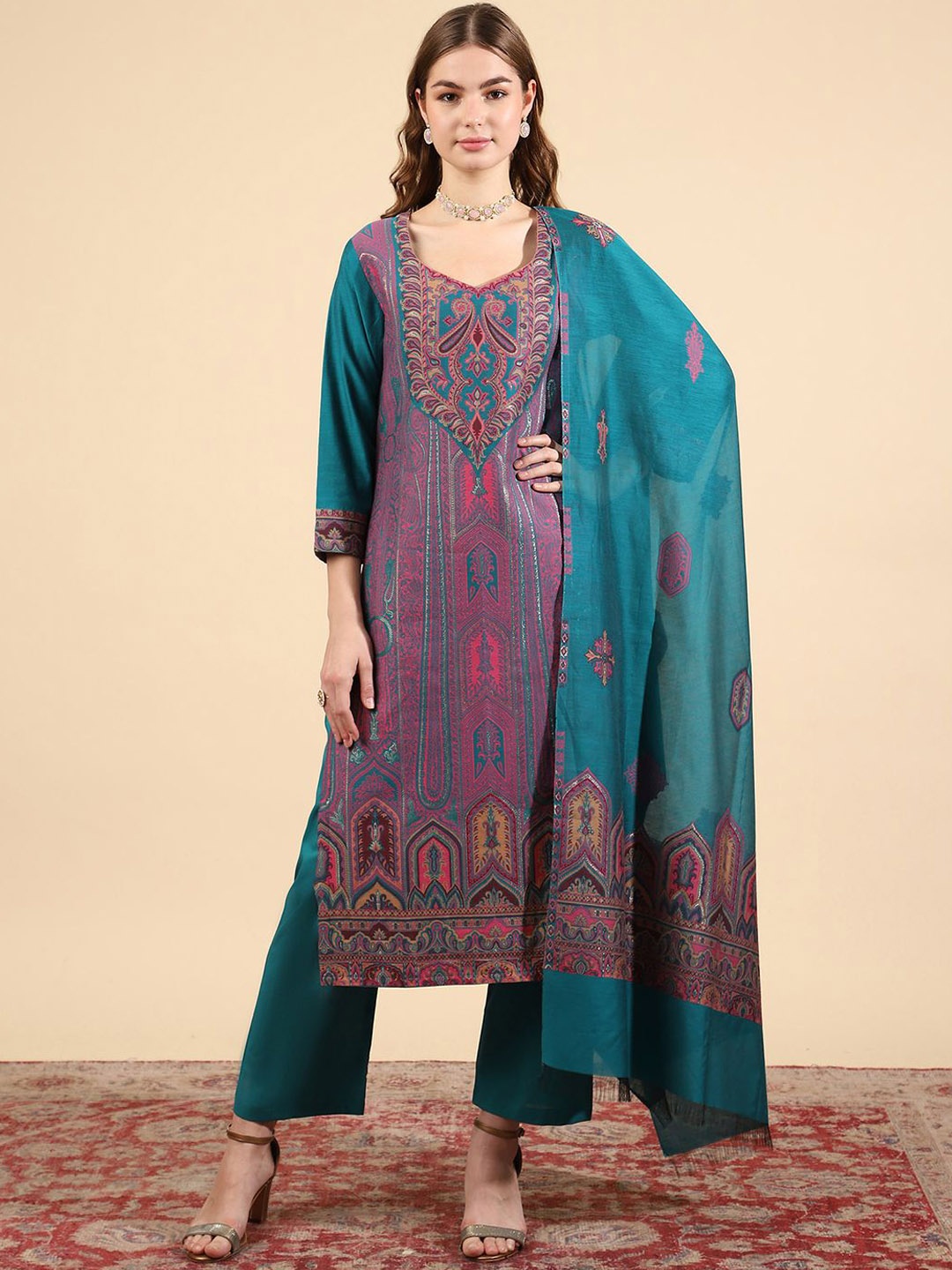 

KIDAR Ethnic Motifs Woven Design Jacquard Straight Kurta With Trousers & Dupatta, Green