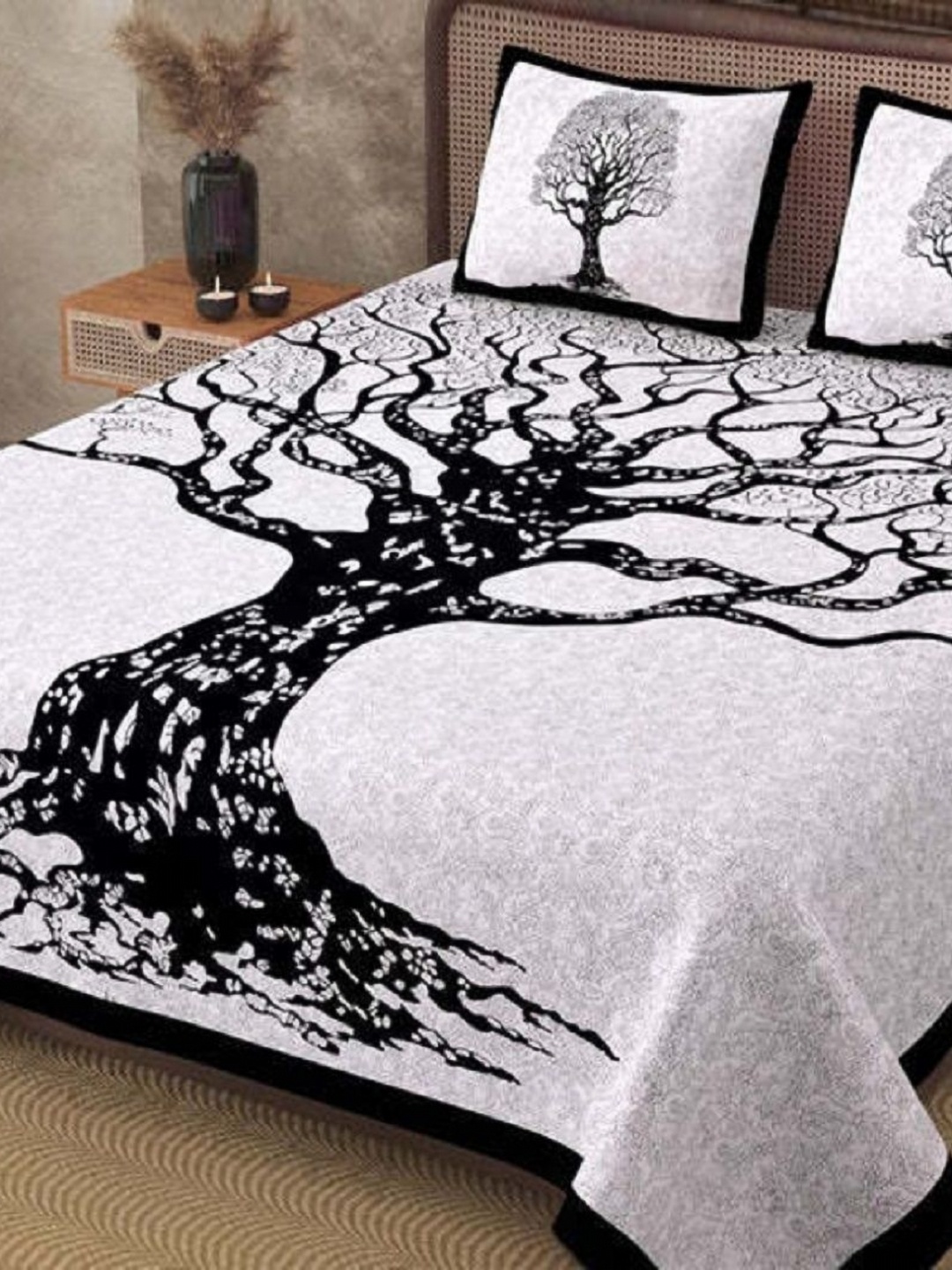 

AYAT COLLECTION Black Tree Printed Pure Cotton 144 TC Queen Bedsheet & 2 Pillow Covers