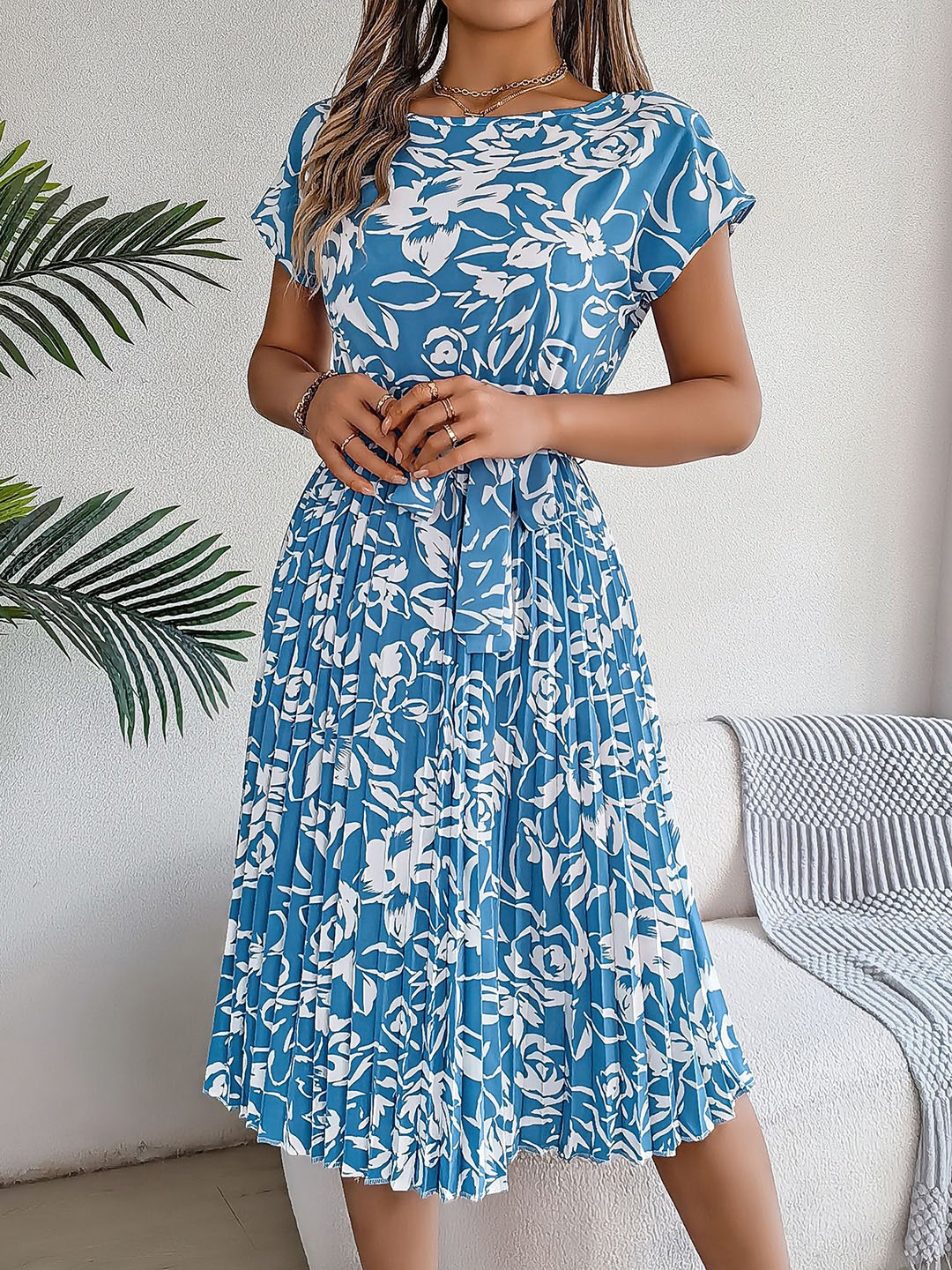 

HERE&NOW Women Floral Print Fit & Flare Dress, Blue