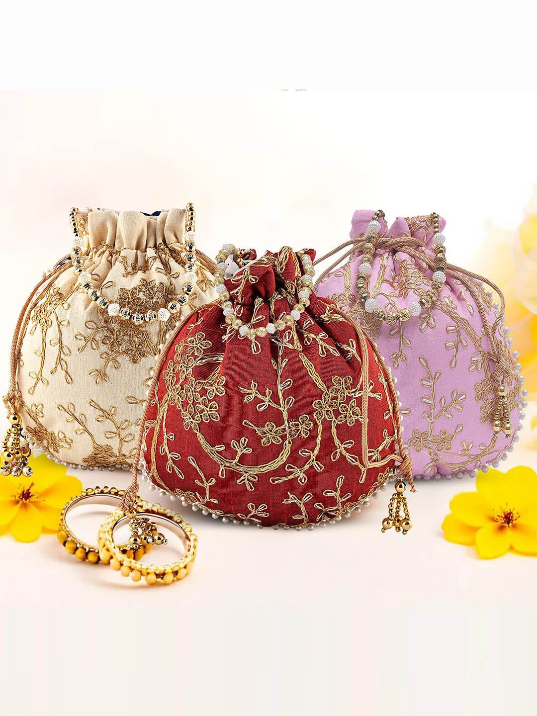 

Kuber Industries Set of 3 Embroidered Potli Bags, Cream