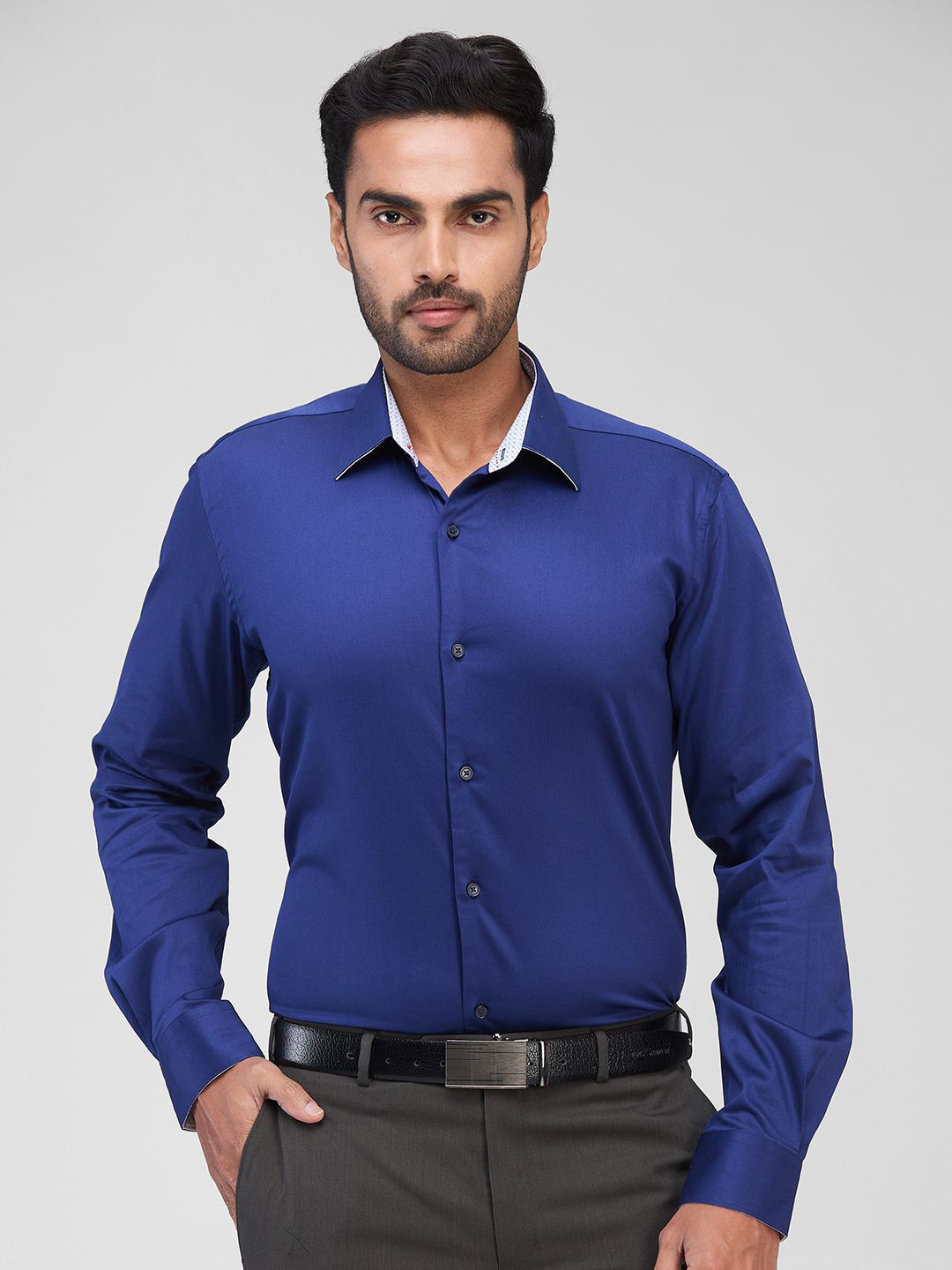 

Raymond Men Spread Collar Solid Cotton Formal Shirt, Blue