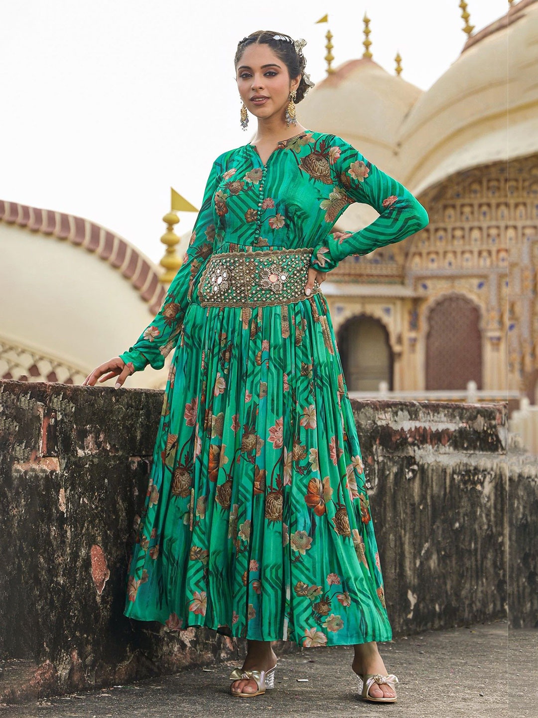

SCAKHI Women Floral Printed Ethnic Dresses, Green