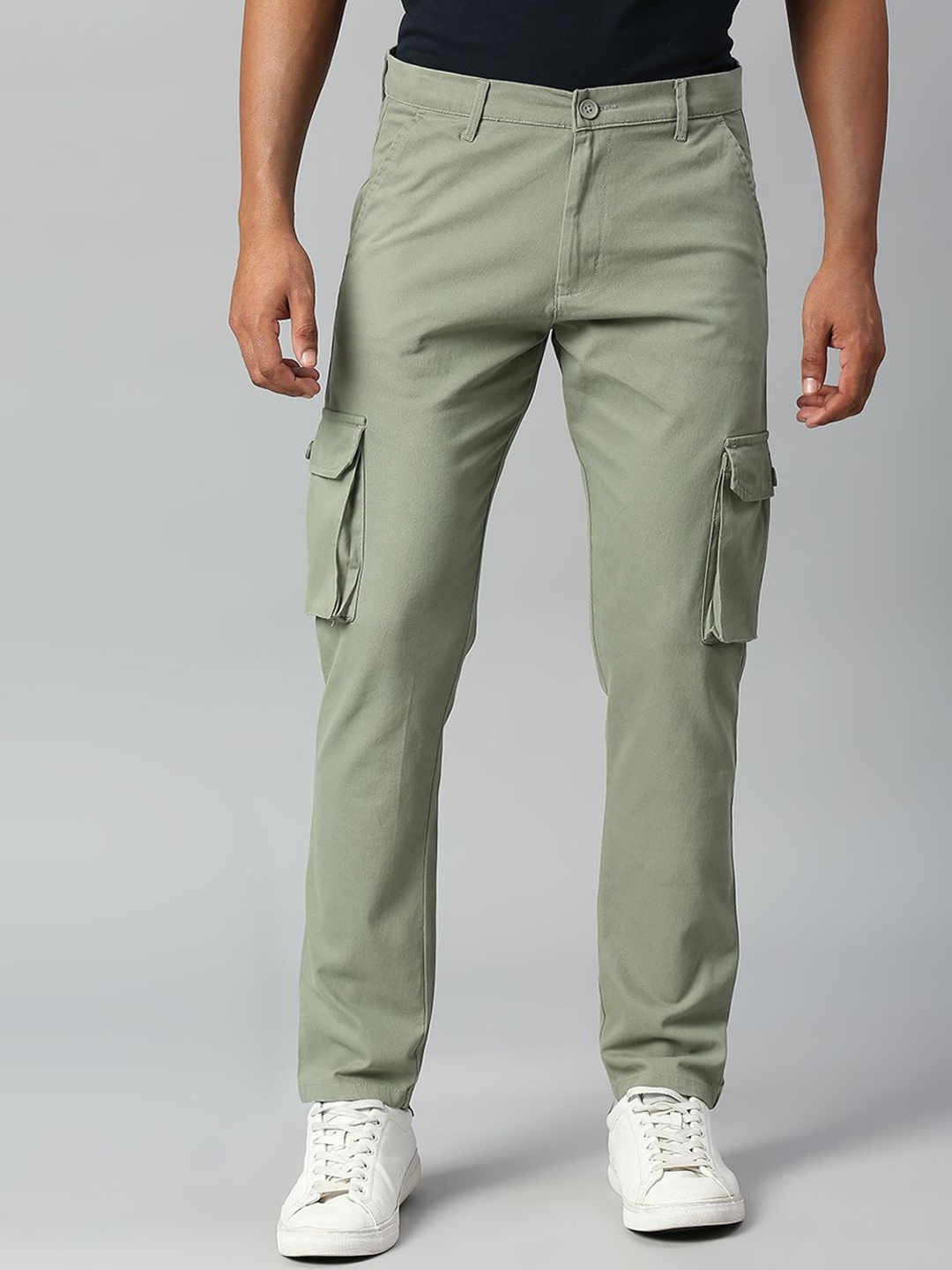 

Dennis Lingo Men Tapered Fit Cargos Trousers, Green