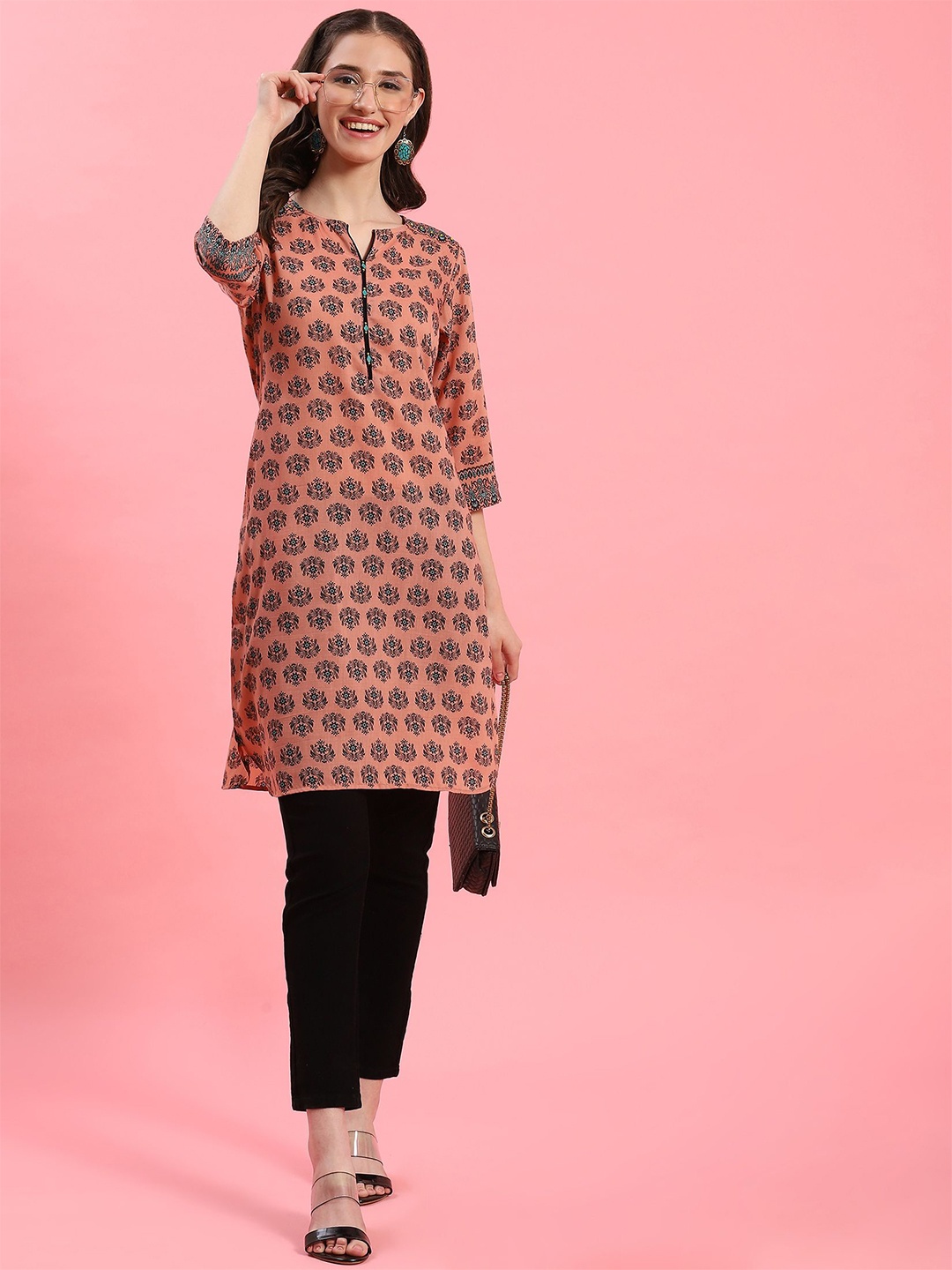 

Shree Women Ethnic Motifs Printed Liva Kurta, Peach