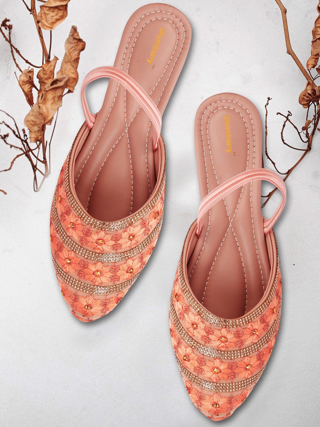 

DressBerry Women Embellished Ethnic Mules Flats, Pink
