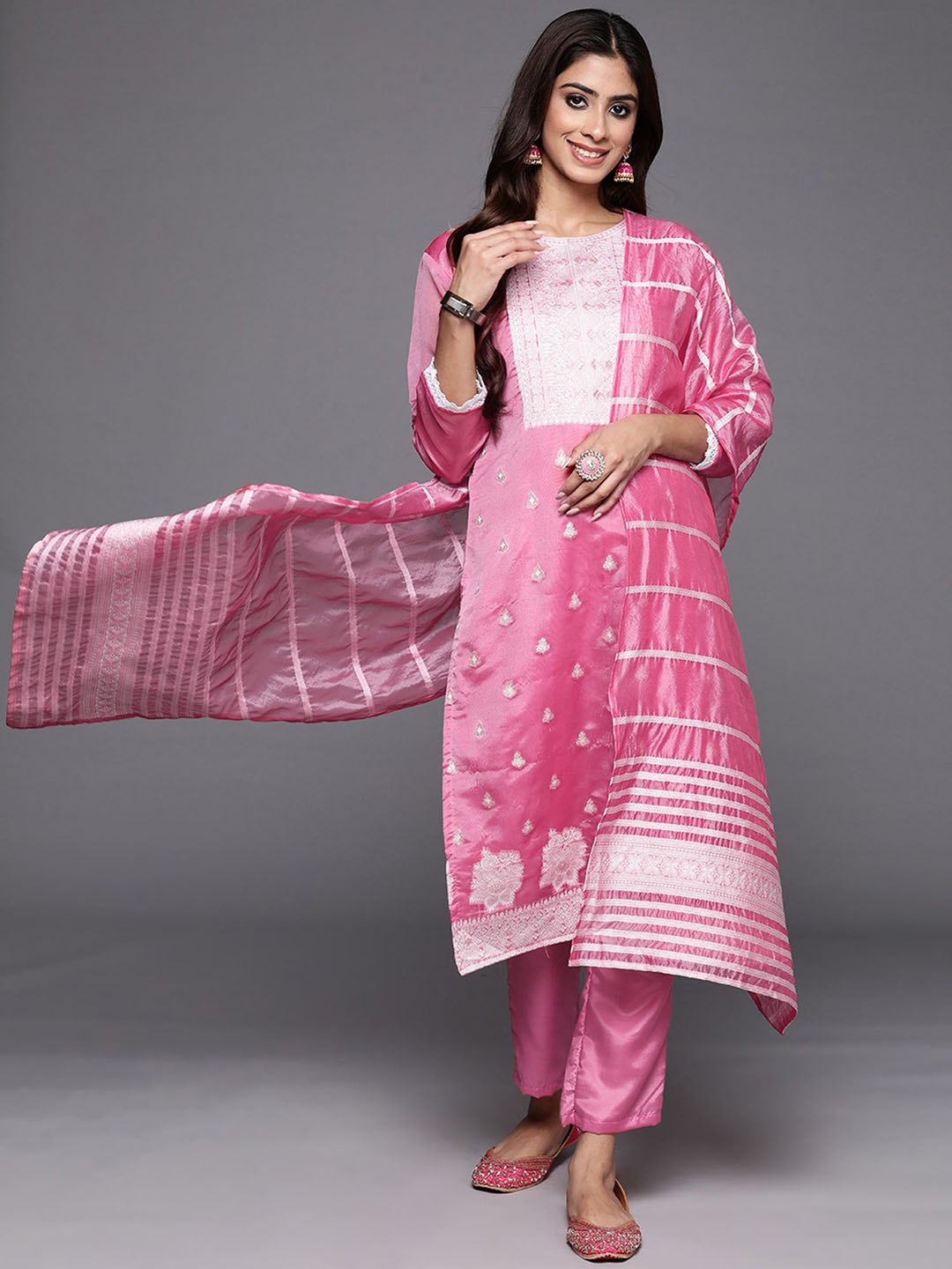 

Anouk Ethnic Motifs Regular Chanderi Silk Straight Kurta with Trousers & Dupatta, Pink