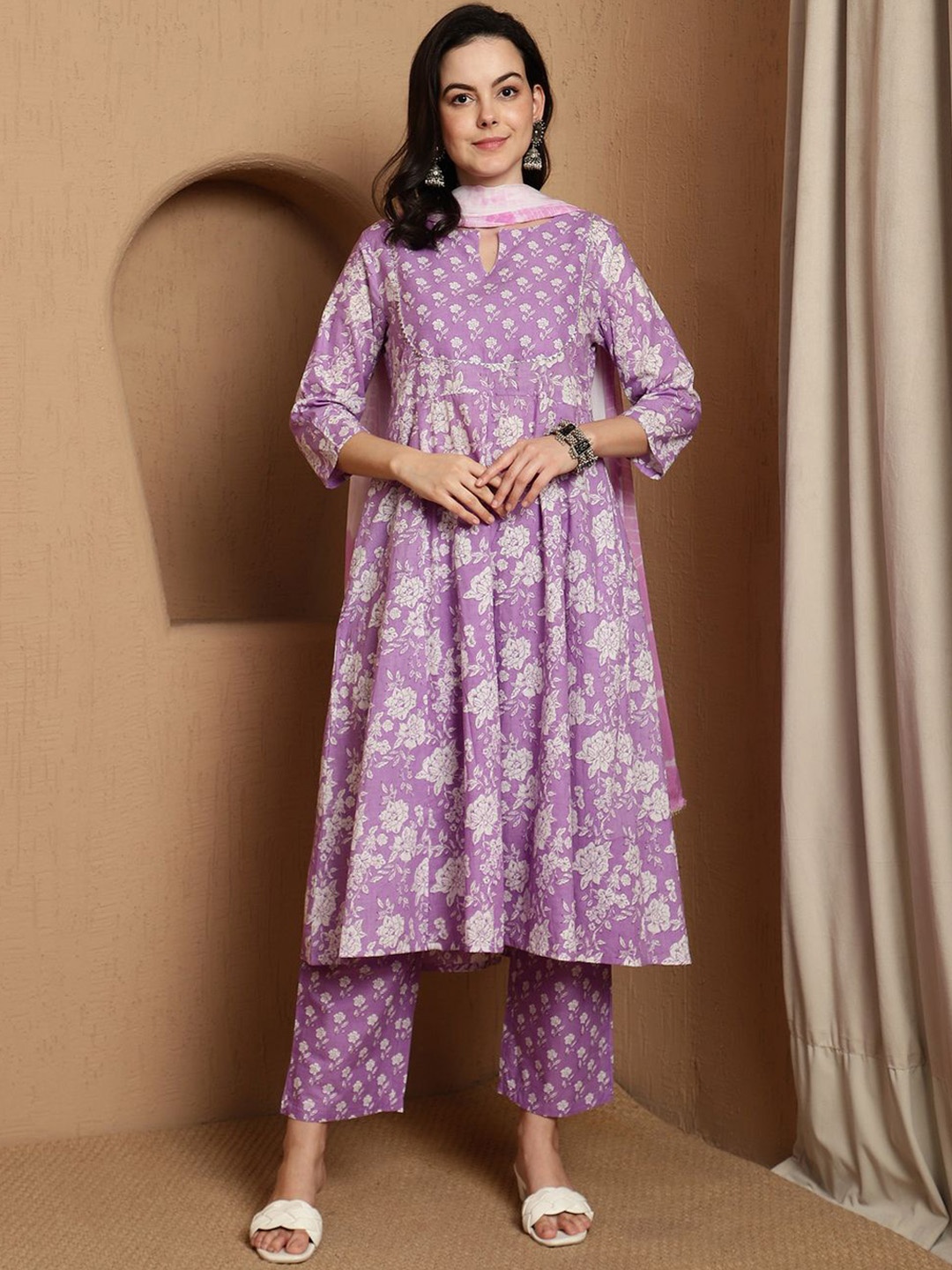 

BANDIA Floral Printed A-Line Gotta Patti Pure Cotton Kurta with Trousers & Dupatta, Mauve