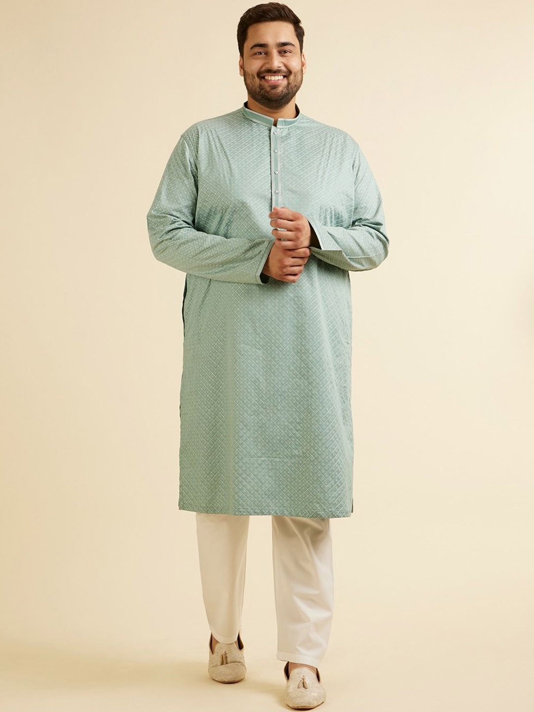 

Manyavar Plus Size Checked Self Design Mandarin Collar Straight Kurta With Pyjamas, Green