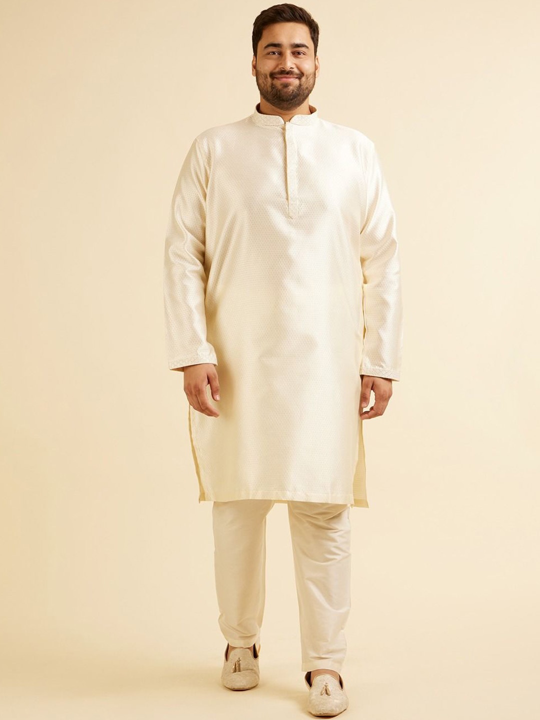 

Manyavar Plus Size Woven Design Mandarin Collar Regular Thread Work Kurta With Pyjama, Cream