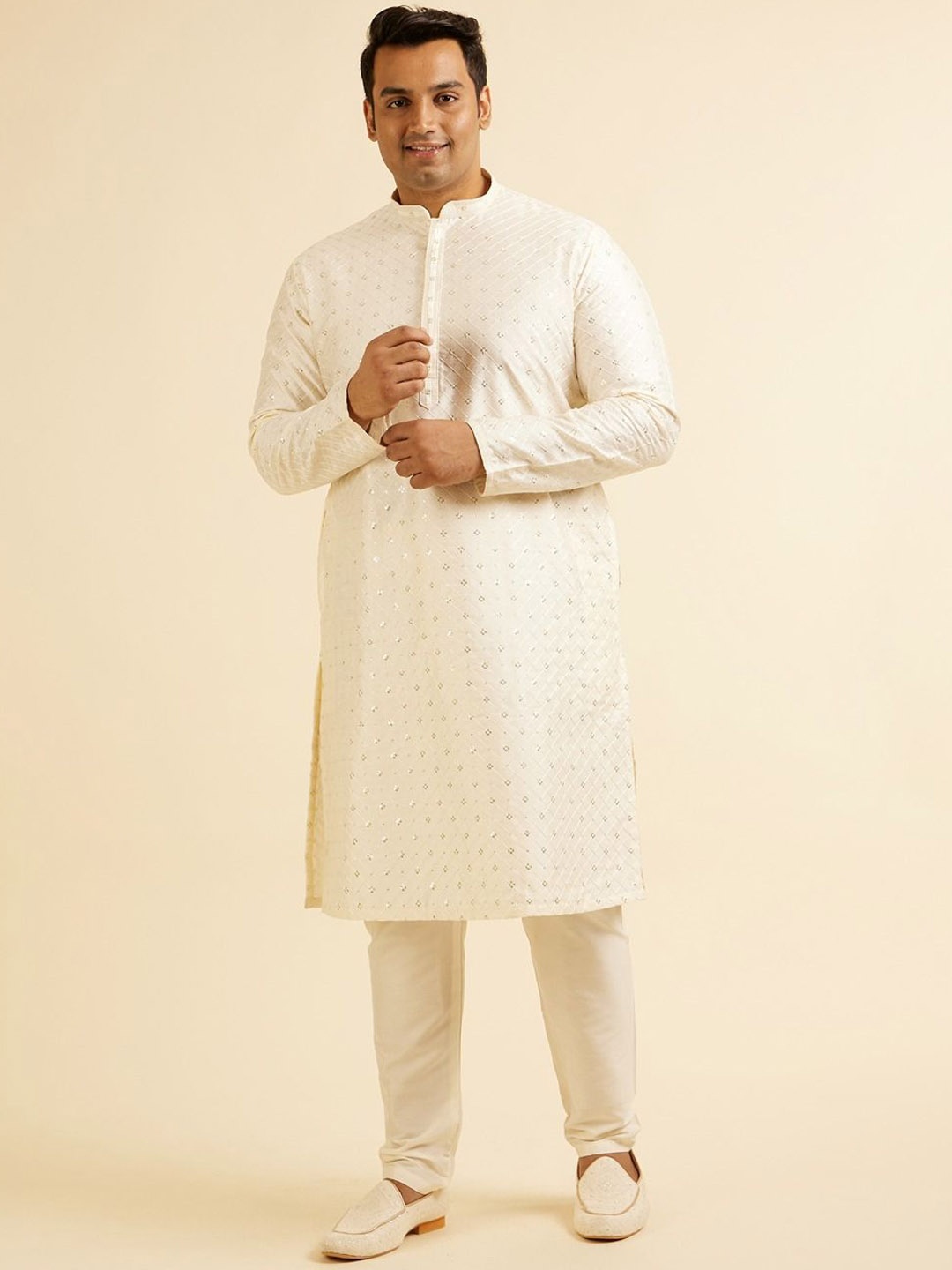 

Manyavar Plus Size Floral Embroidered Sequinned Kurta with Pyjama, Cream