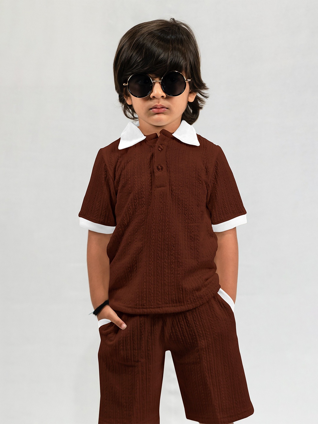 

Emblica Boys Kids T-shirt with Shorts, Brown