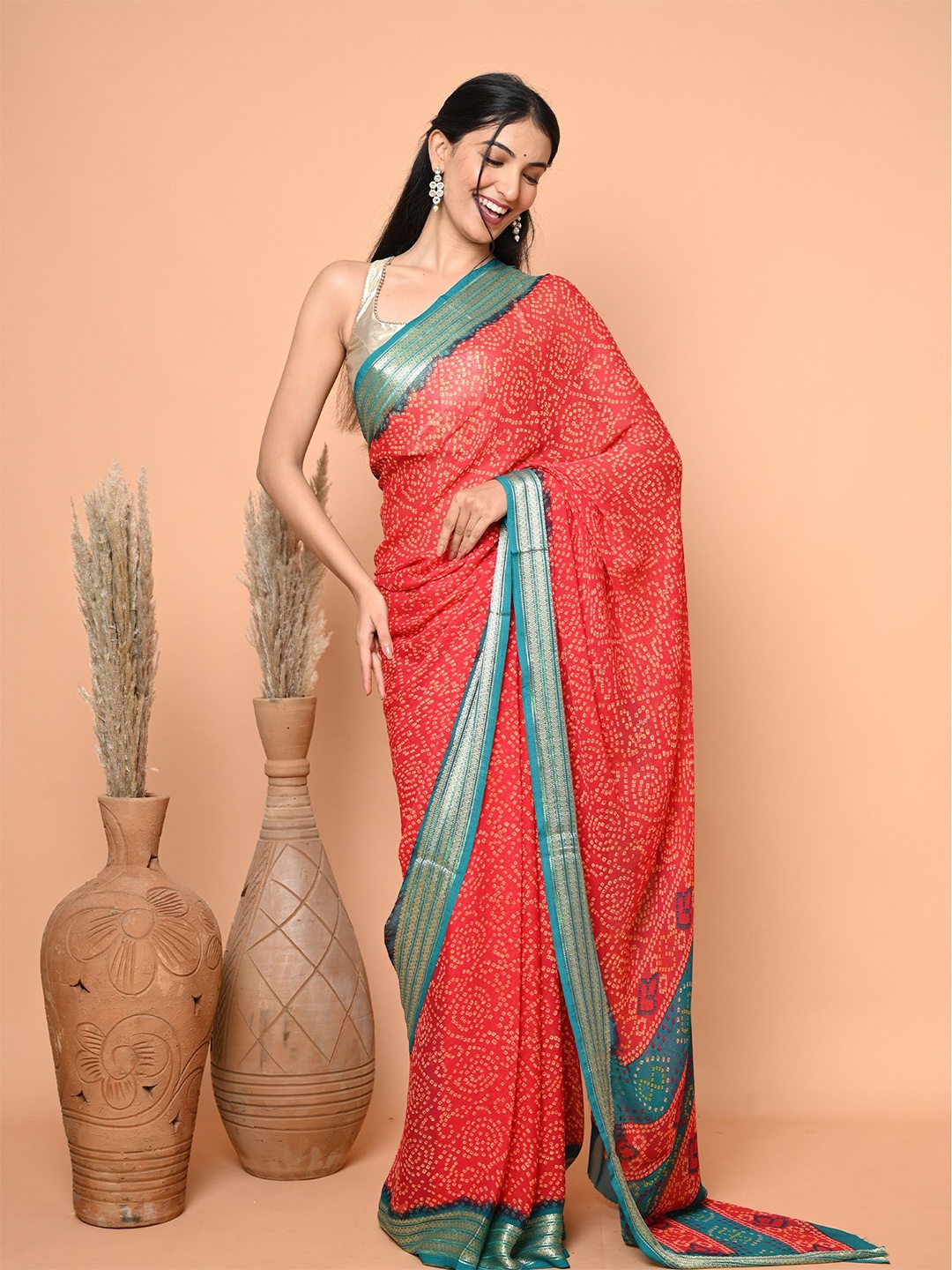 

BEATITUDE Woven Design Bandhani Zari Saree, Orange