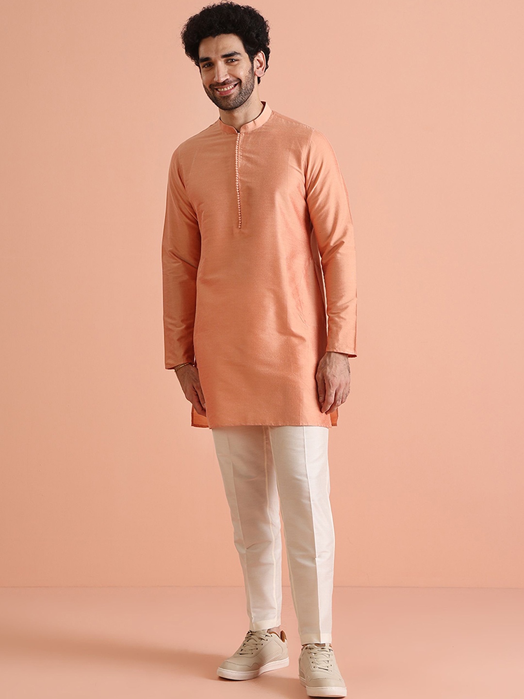 

KISAH Men Mandarin Collar Regular Solid Kurta Trouser Set, Coral