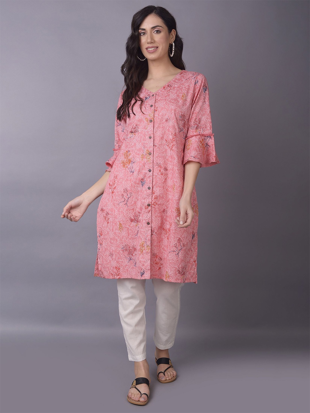 

Shree Women Floral Printed Liva Kurta, Pink