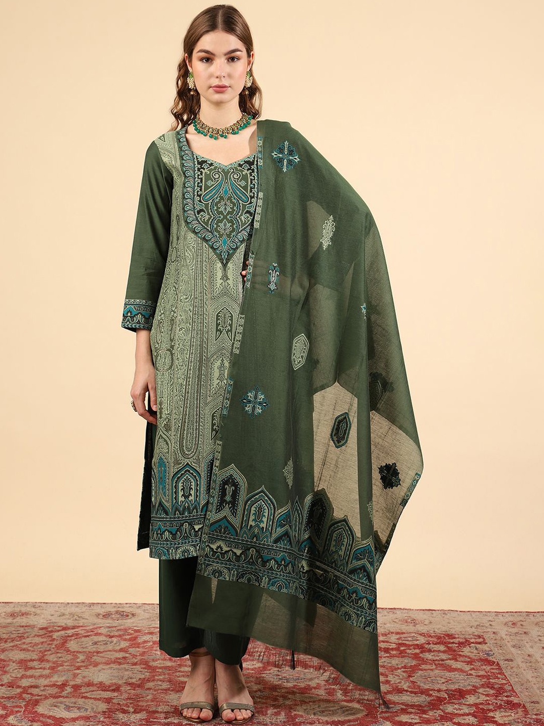 

KIDAR Ethnic Motifs Woven Design Jacquard Straight Kurta With Trousers & Dupatta, Green