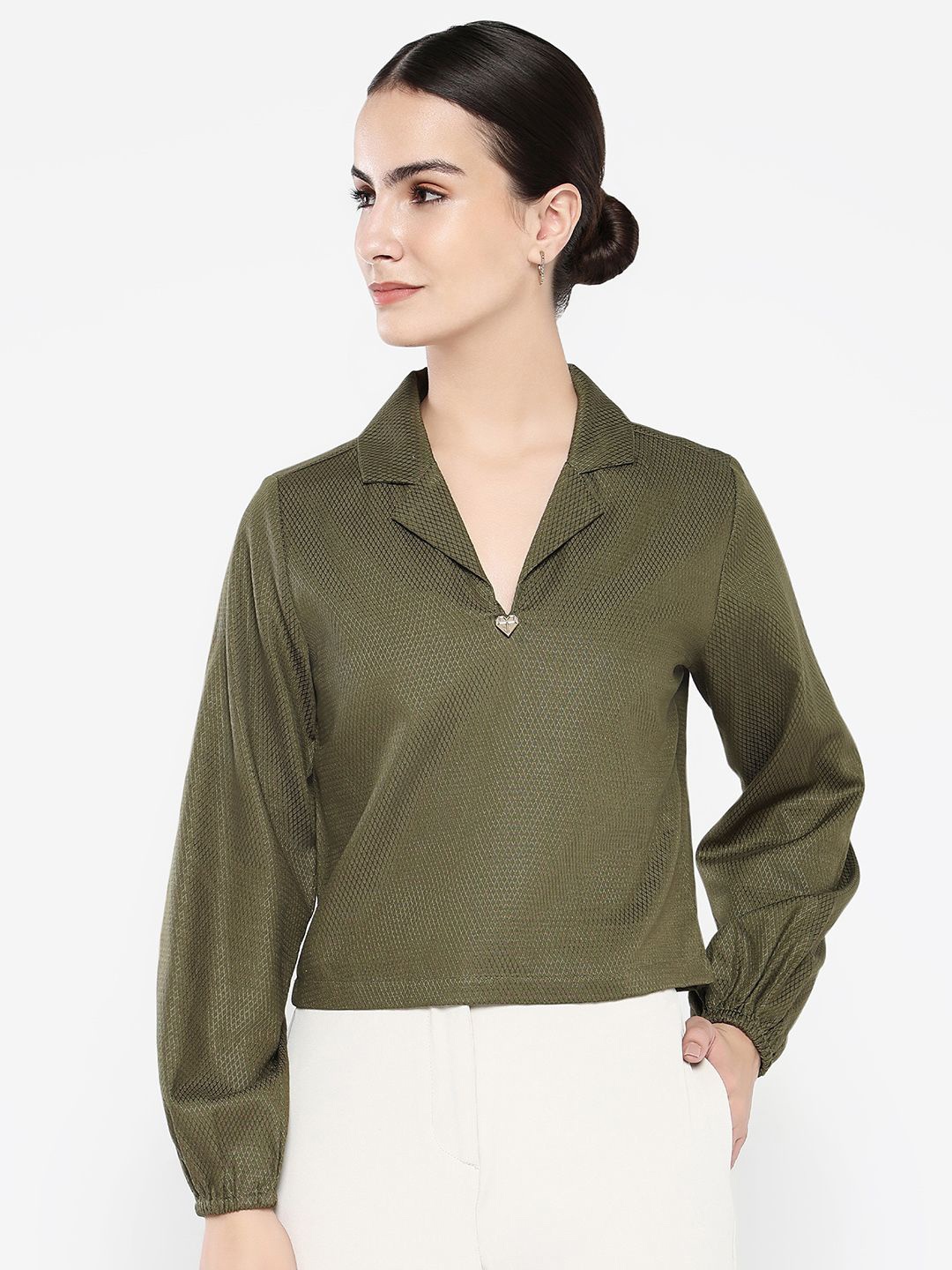 

RAREISM Women Solid Lapel Collar Cotton Top, Green