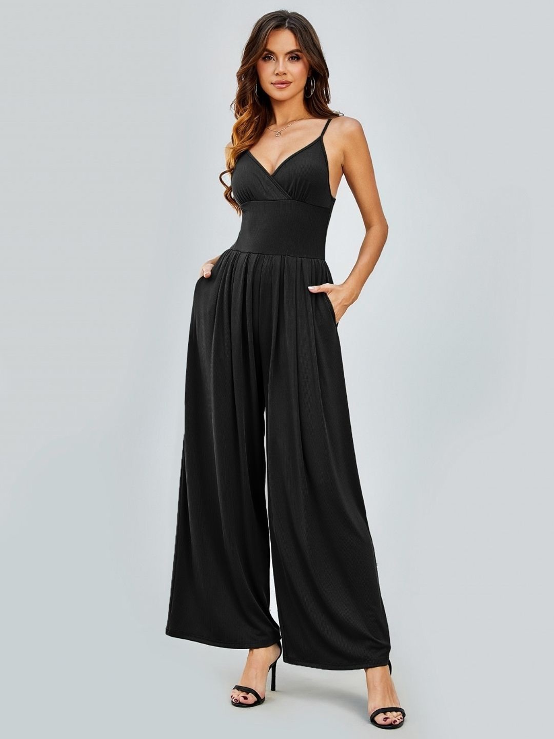 

KPOP Women Shoulder Straps Basic Jumpsuit, Black