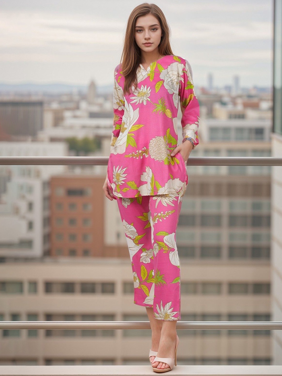 

BAESD Floral Printed Top With Trouser, Pink