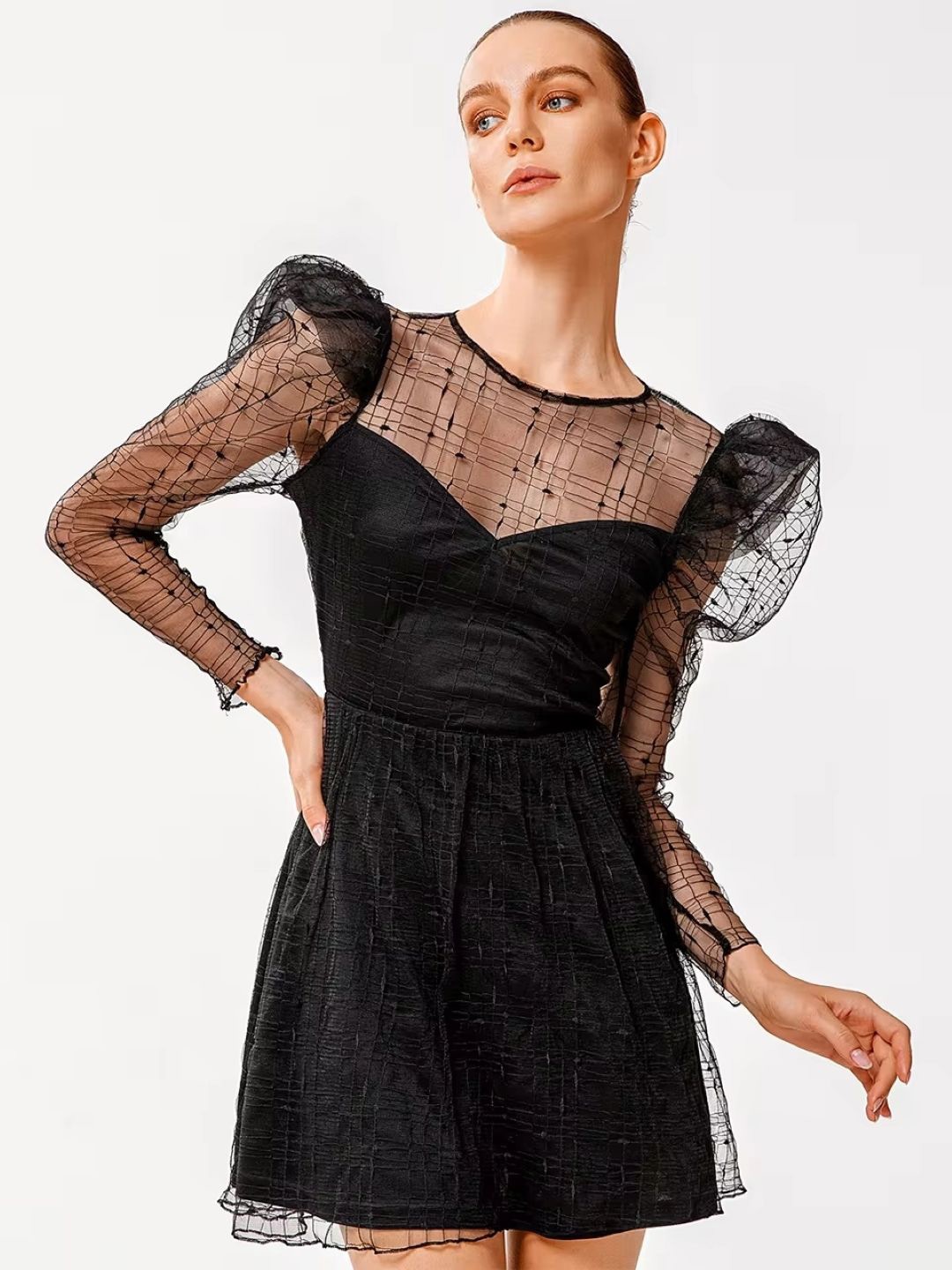 

KPOP Women Solid Round Neck Long Sleeves A-Line Dress, Black