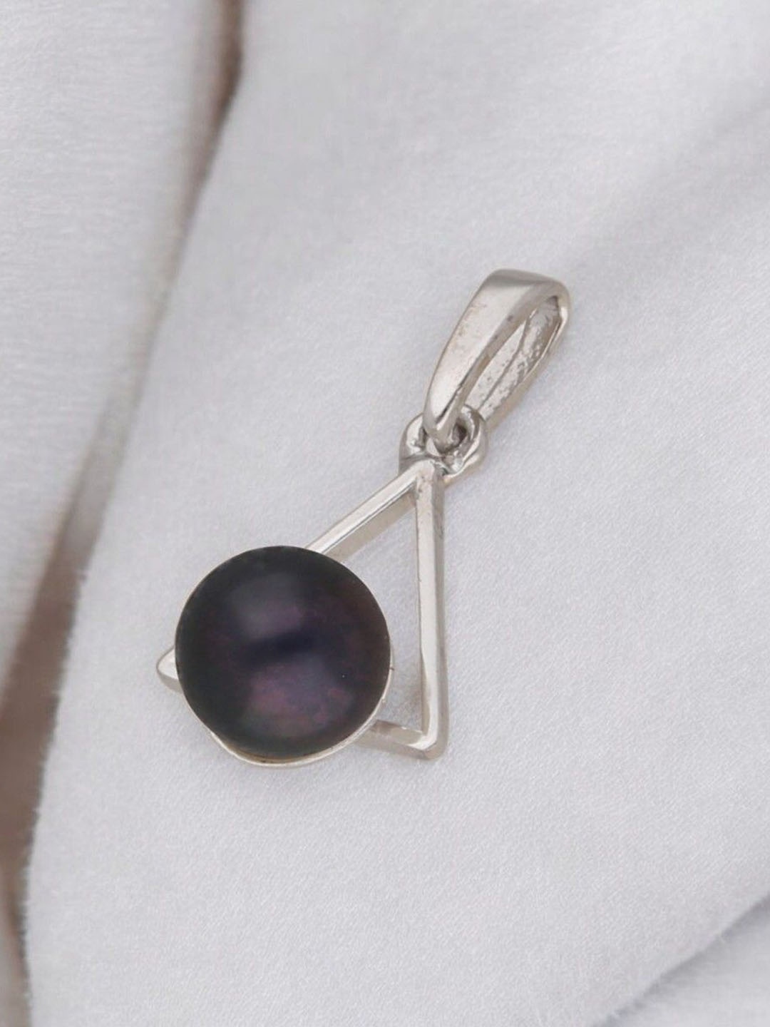 

Sri Jagdamba Pearls Dealer Silver Plated 92.5 Sterling Silver Circular Pendant