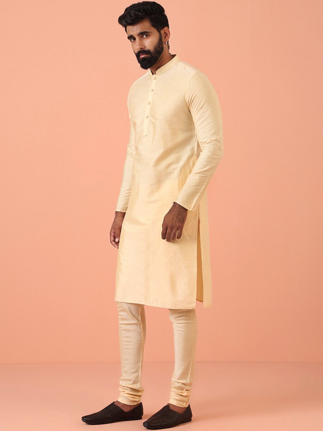 

KISAH Mandarin Collar Pastel Straight Kurta, Cream