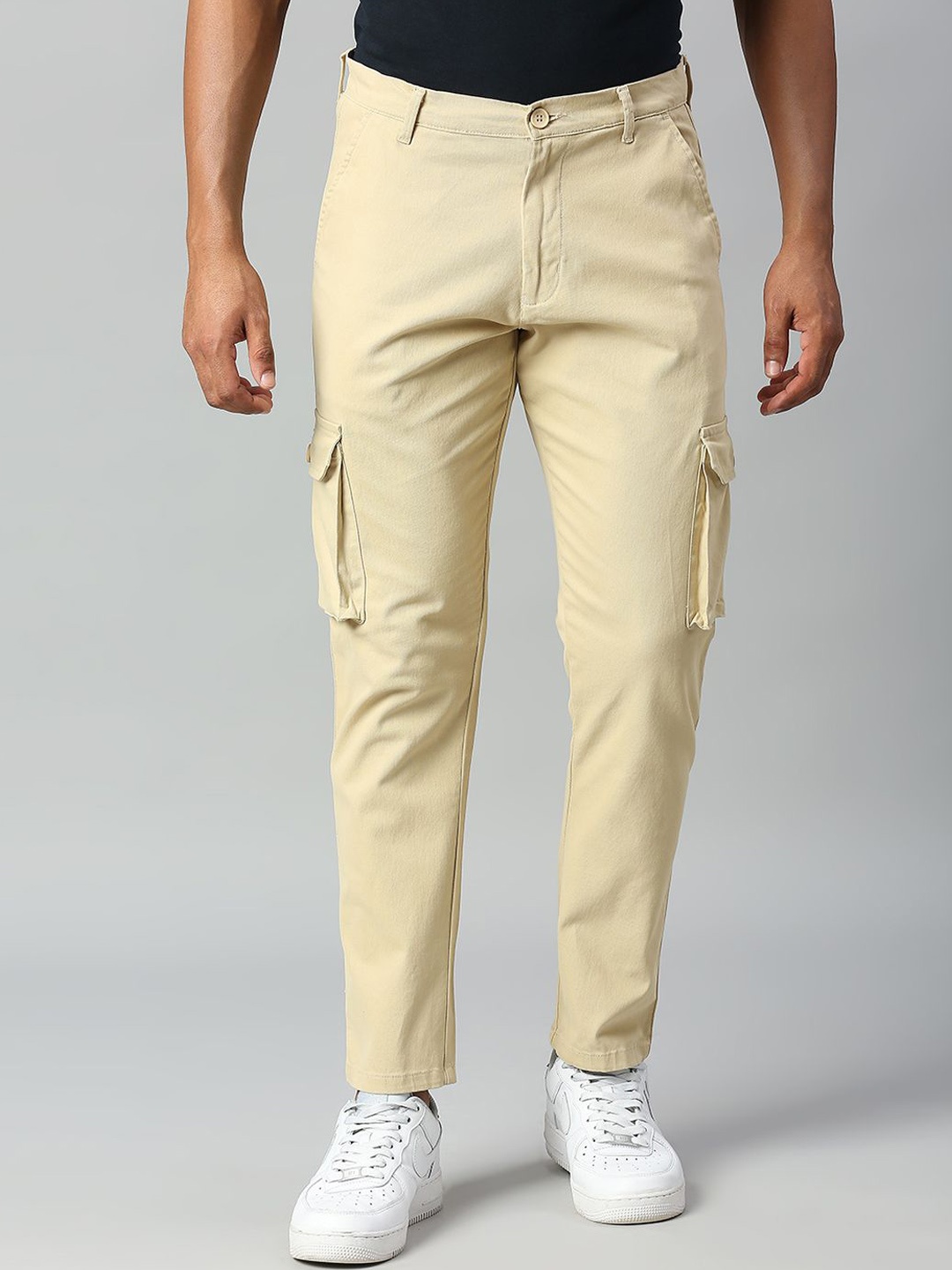 

Dennis Lingo Men Tapered Fit Cargos Trousers, Khaki