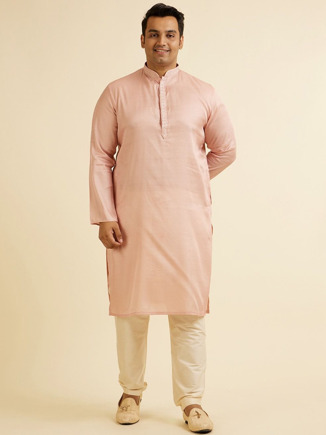 

Manyavar Plus Size Mandarin Collar Thread Work Straight Kurta With Pyjama, Pink