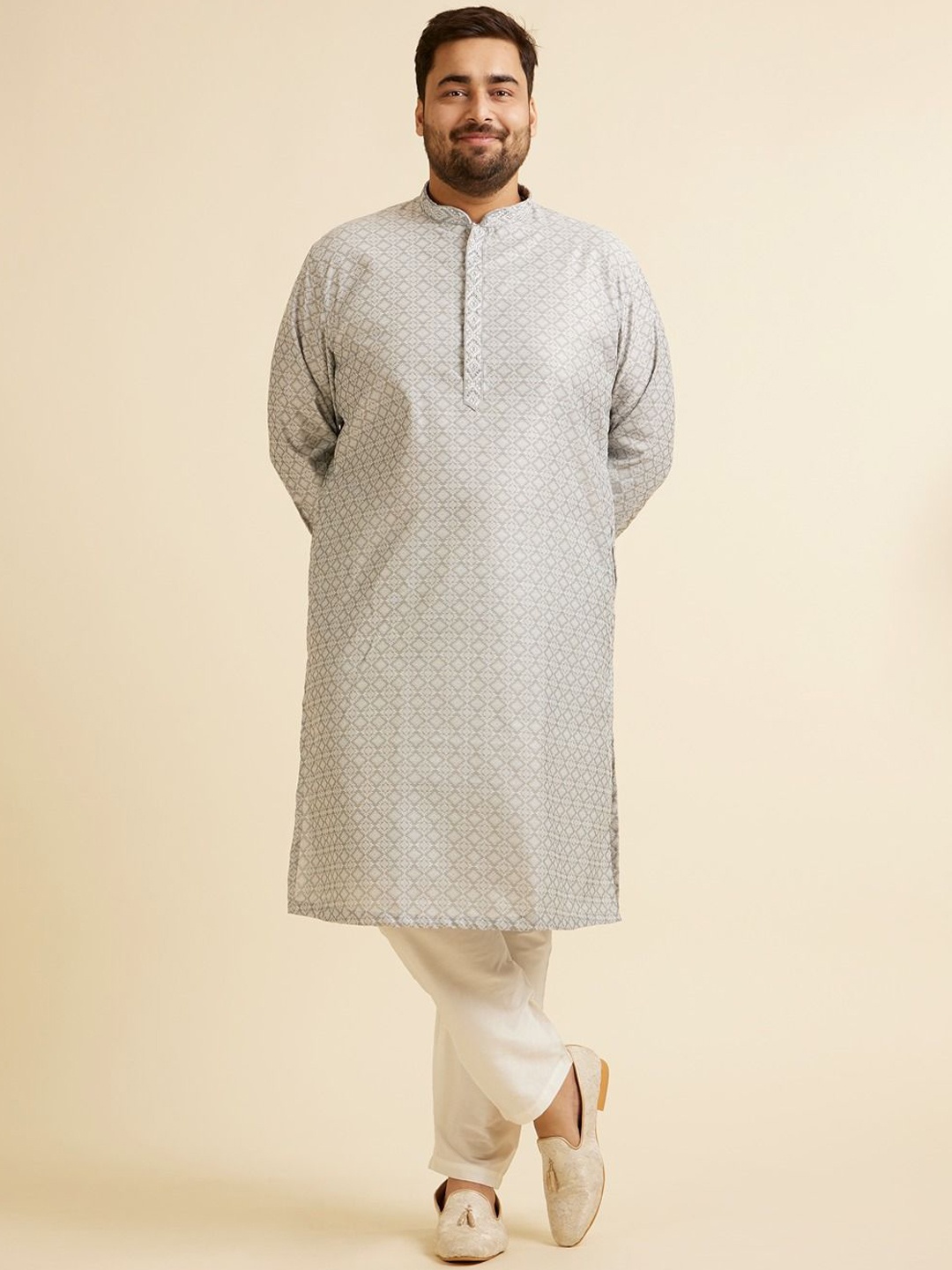 

Manyavar Plus Size Ethnic Motifs Woven Design Zari Work Straight Kurta With Pyjama, Grey