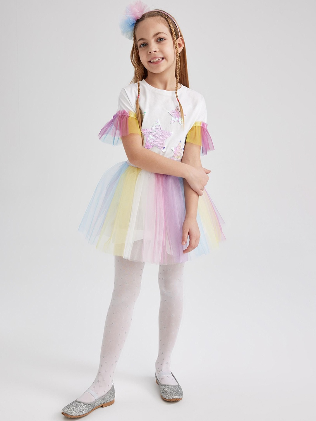

DeFacto Girls Flared Above Knee Skirts, Yellow