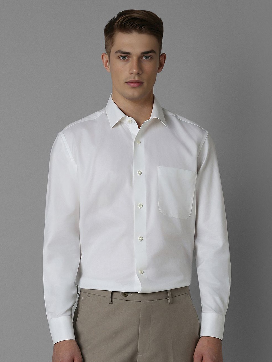 

Luxure by Louis Philippe Men Spread Collar Solid Cotton Formal Shirt, White