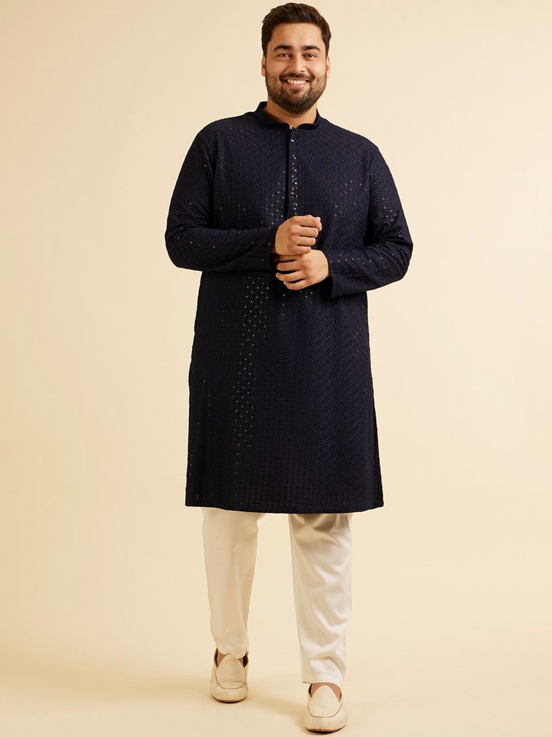 

Manyavar Plus Size Ethnic Motifs Embroidered Sequinned Kurta with Pyjama, Navy blue