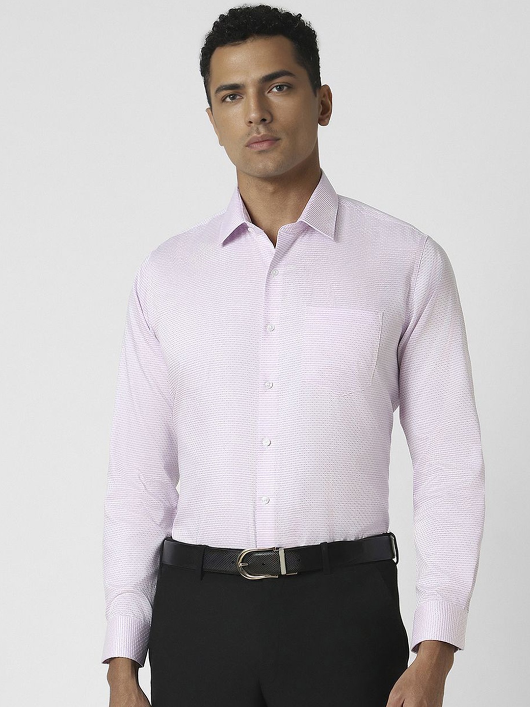 

Van Heusen Men Spread Collar Solid Cotton Slim Fit Formal Shirt, Pink